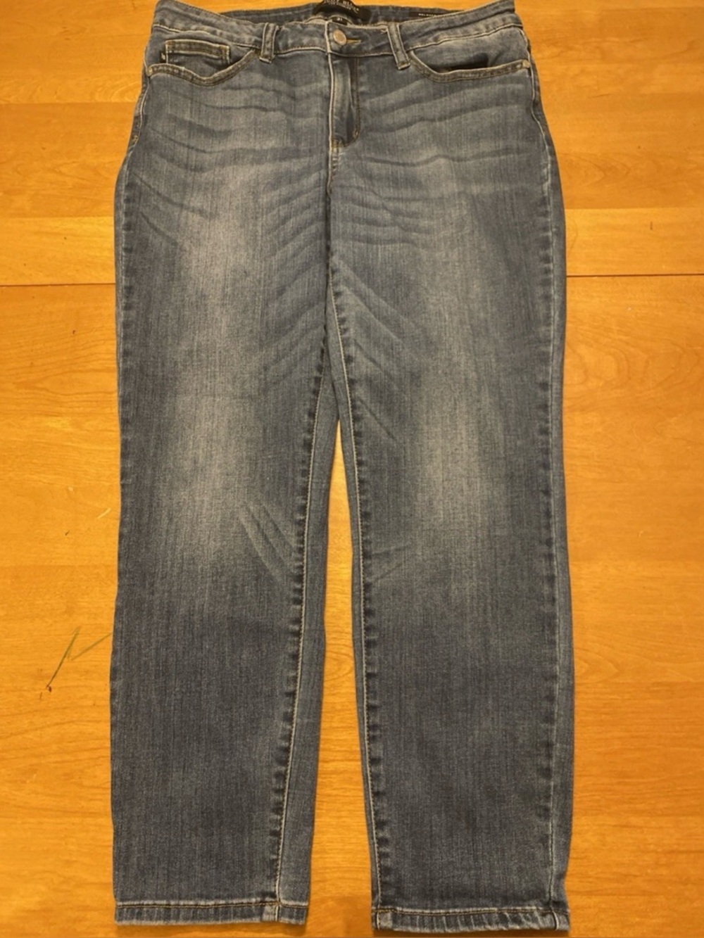 Judy Blue Women's Blue Denim Ankle Jeans